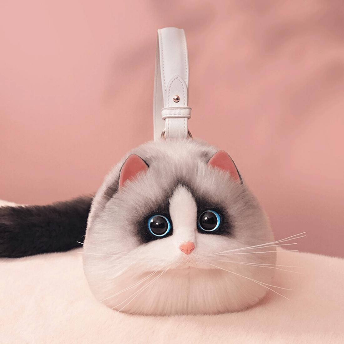 Amazingly Real Fluffy Cat Handbag Handbag That 99 Like A Real Cat Ragdoll Cat