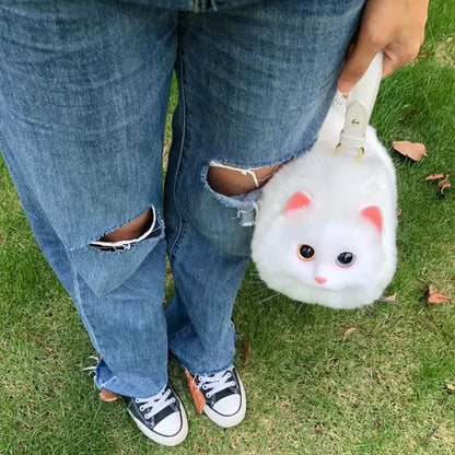 Amazingly real fluffy cat handbag