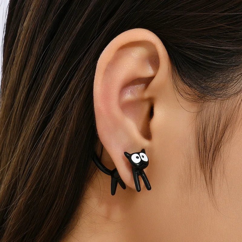 'I am stucked!' - Funny Black Cat Stud Earrings