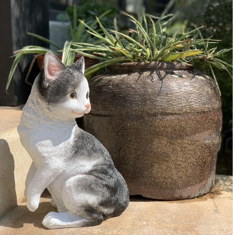 Adorable Gray Cat Statue | Realistic Cat Decor for Your Garden