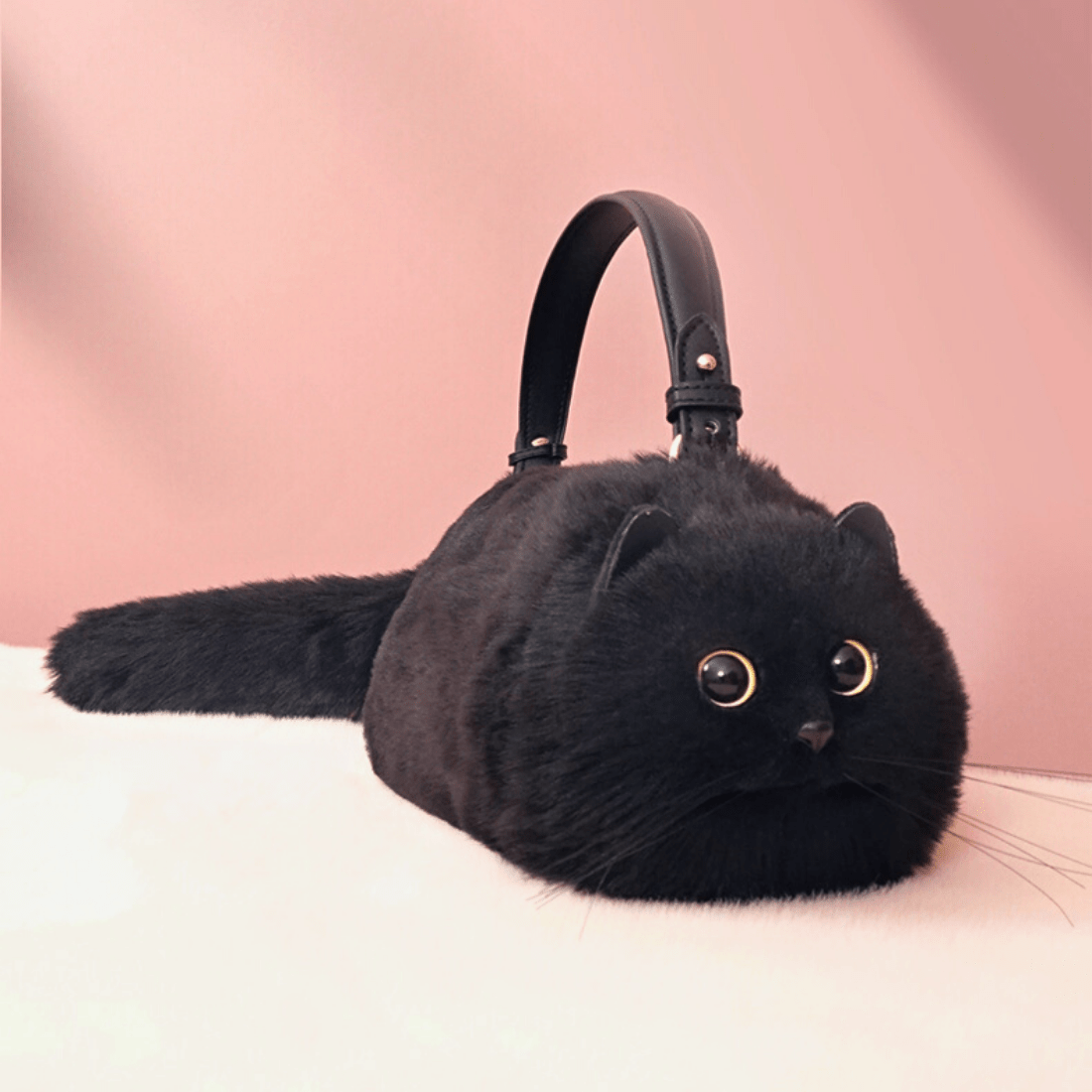 realistic design black cat handbag that looks amazingly real