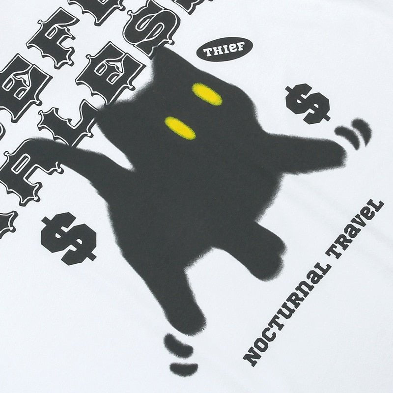 oversize design cat face shirt in white color and with be fearless words