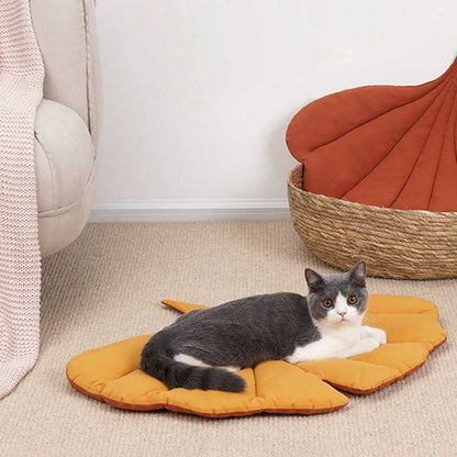 leaf style mattress made for cats for minimalist homes