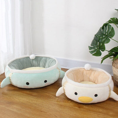 cute looking cat bed that can be hung that comes in different colors and sizes
