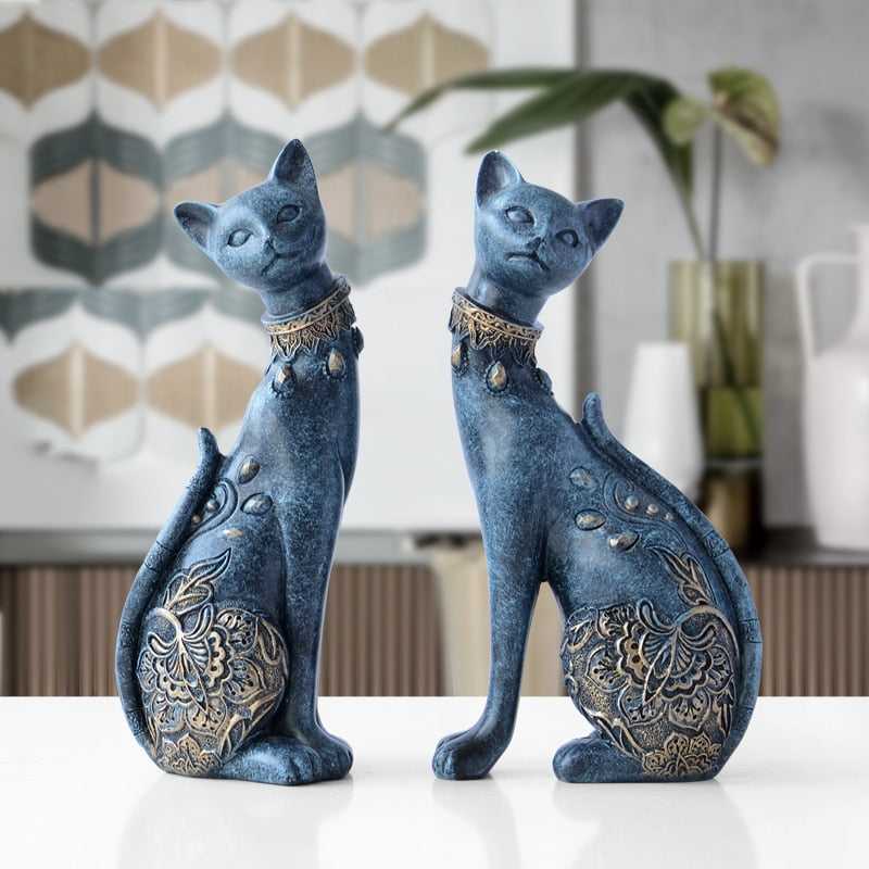 blue color vintage and luxury style cat sculpture
