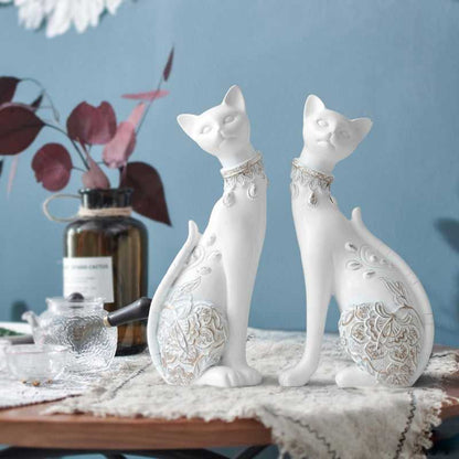 white color luxury design vintage cat