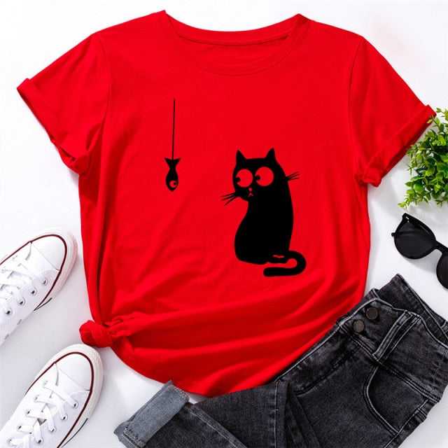 red color funny cat t-shirt with simple design