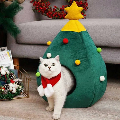 chrsitmas tree style cat bed that looks adorable and cute made from soft and warm material