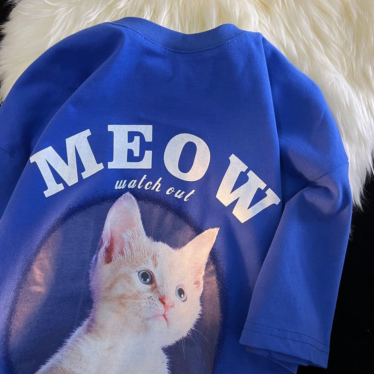 cat lover t shirts in blue color and trendy design