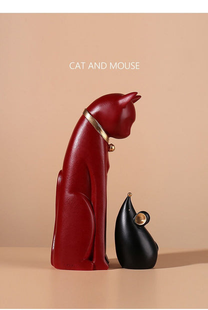 Nordic cat sculpture set with mouse
