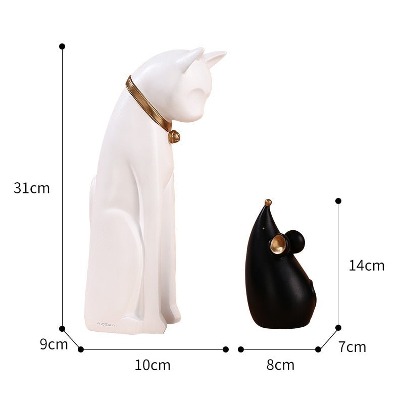 Nordic cat sculpture set with mouse