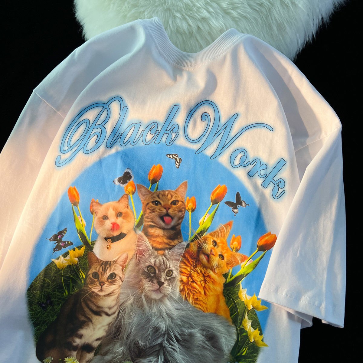 Oversize Vintage Cat Shirt Perfect for Cat Lovers – Meowgicians™