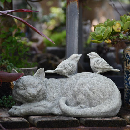 cat sculptures with 2 birds at the garden for home decor