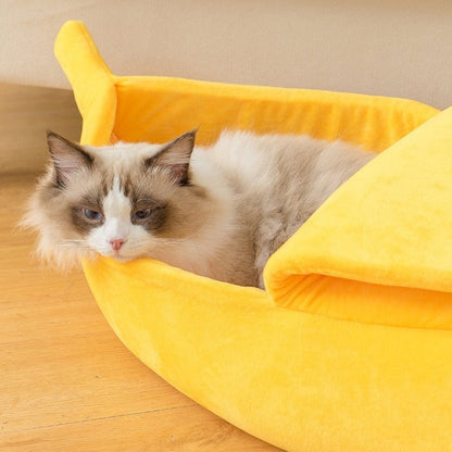 banana boat style bedding for cats that is soft and comfortable