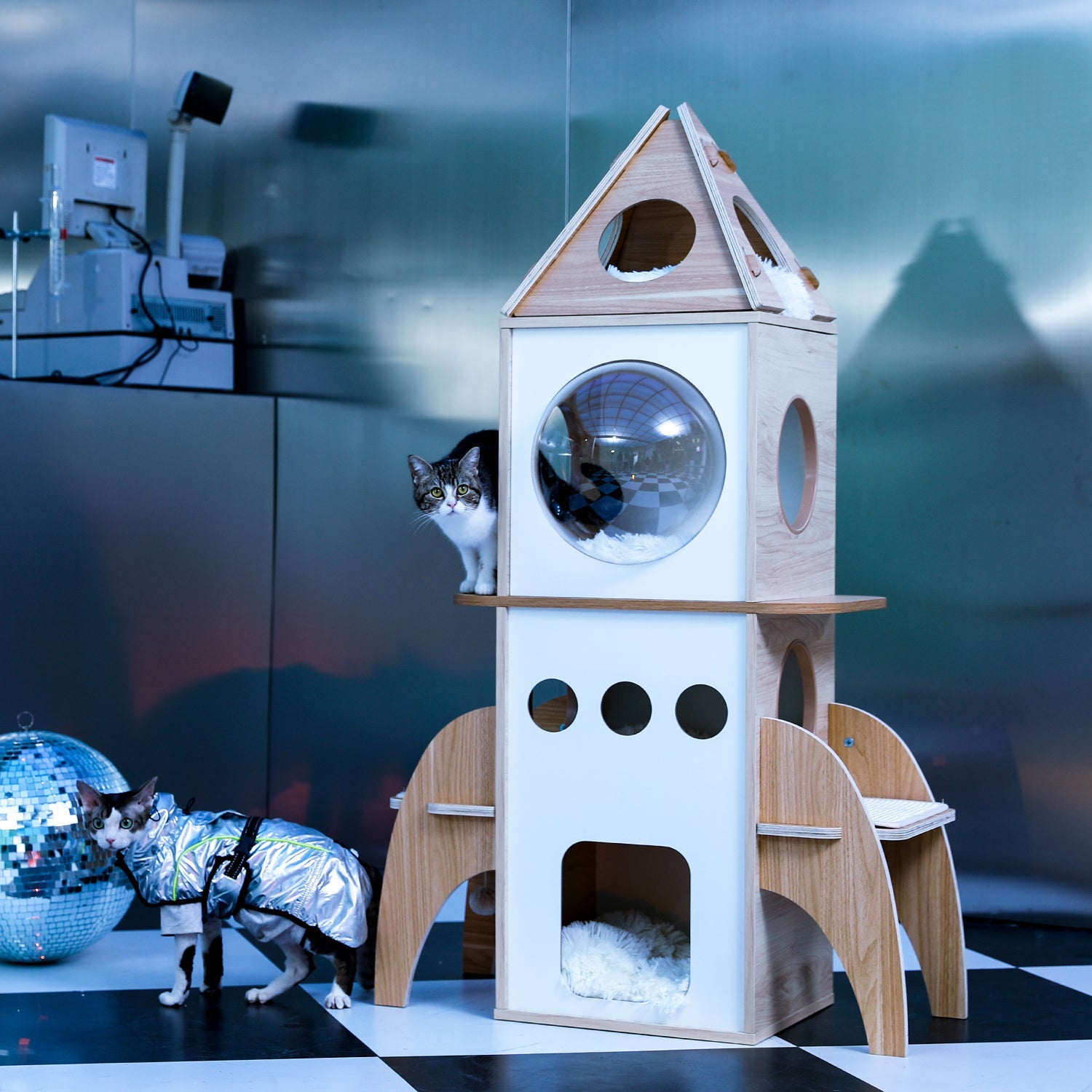 amazingly cool rocket ship cat tree for up to four cats